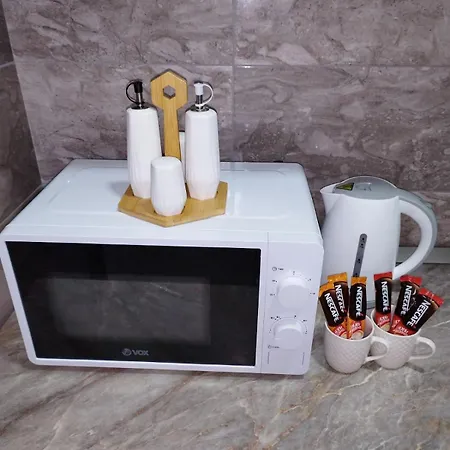 Andrea * Leskovac (Jablanica)